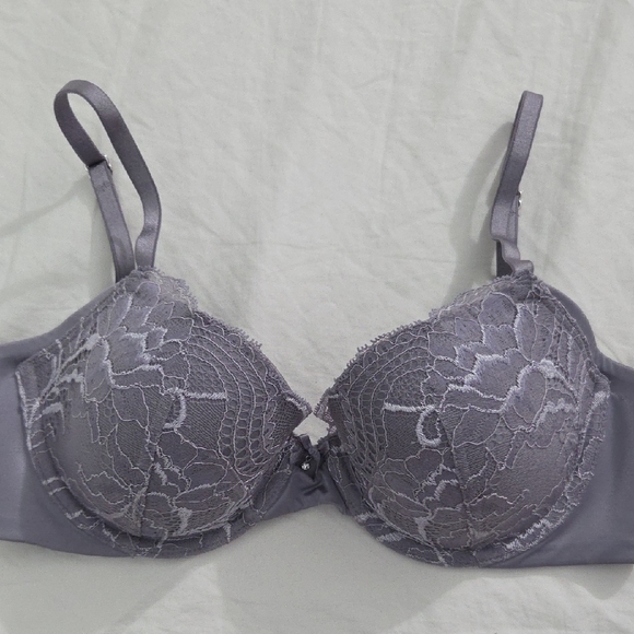 VICTORIA'S SECRET Lace Bra - Gray🧿 - Picture 1 of 6